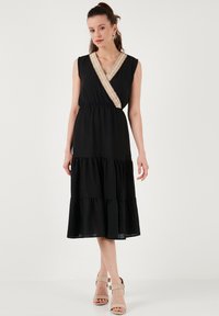 LELA REGULAR FIT - Dnevna obleka - black