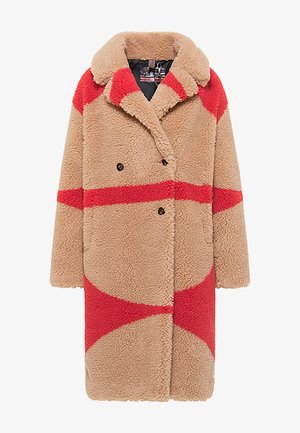 Winter coat - beige