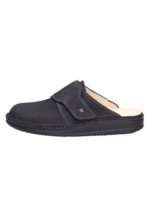 Finn Comfort Mules - night
