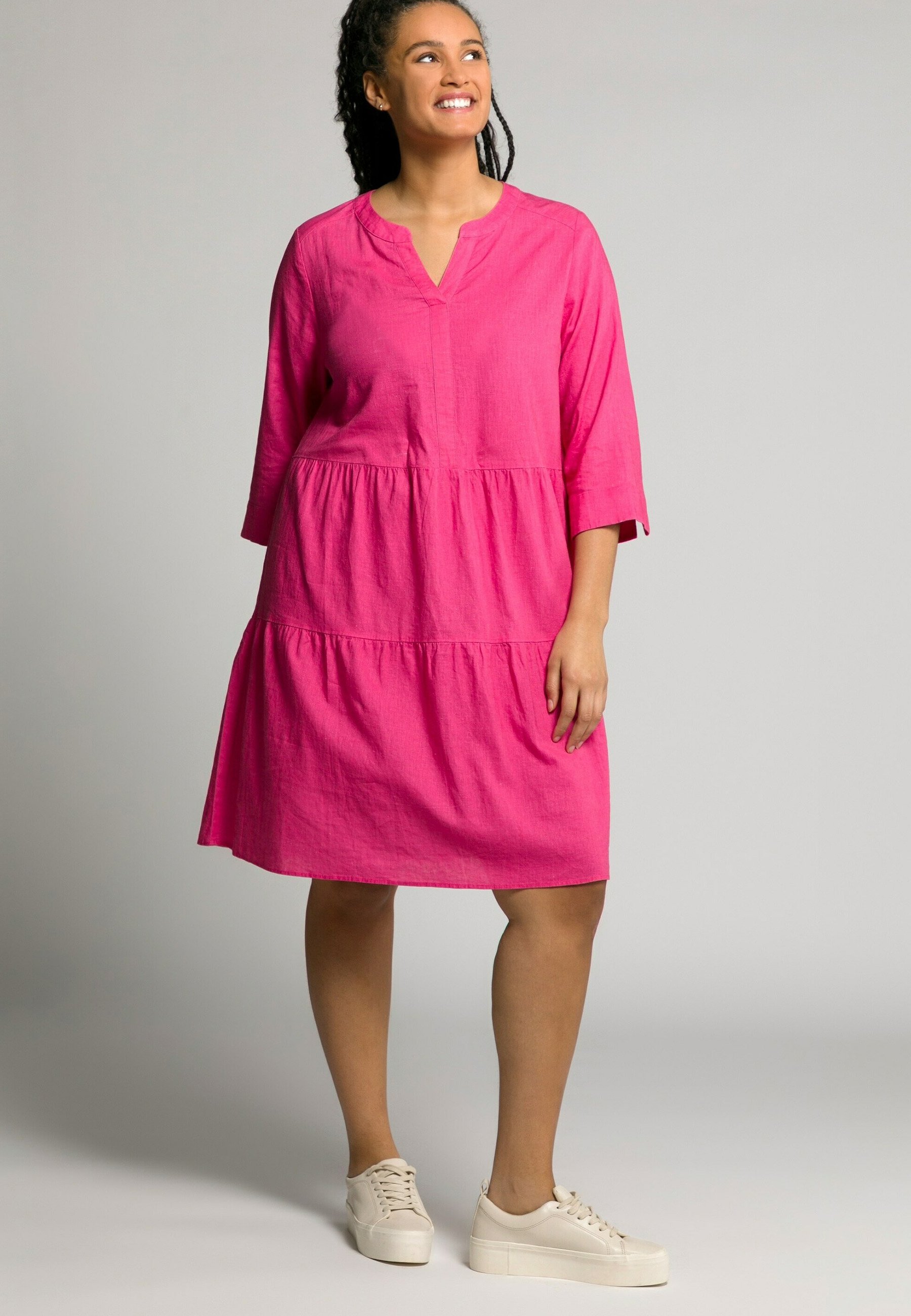 Ulla Popken AUSSCHNITT 3/4-ARM MIX - Freizeitkleid - pink - Zalando.de