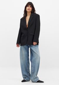 NA-KD WITH OPEN BACK - Kort kappa / rock - black