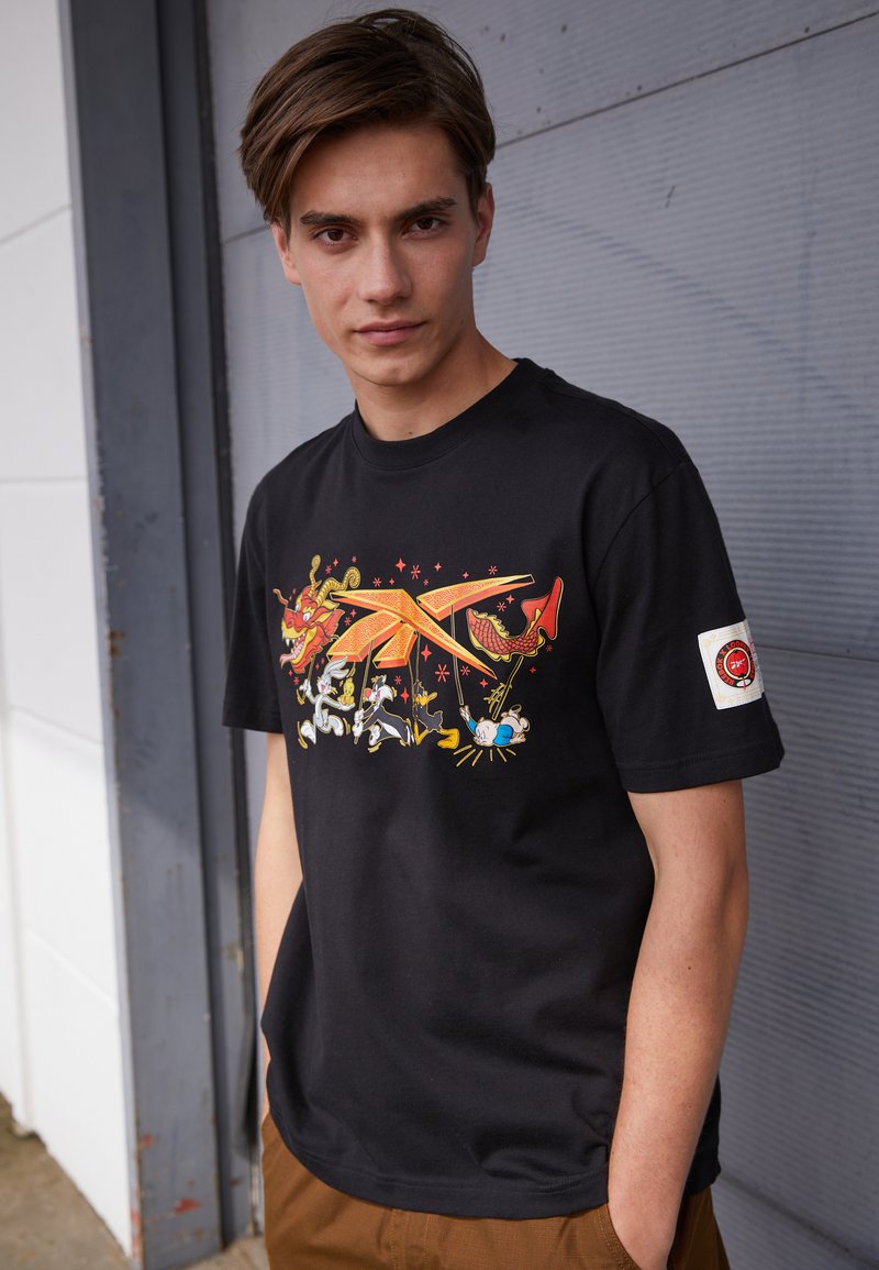 reebok classic shirt