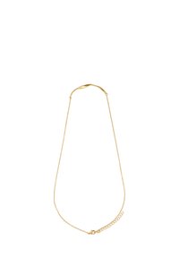 Collana placcata in oro con una barra curva anterior e una delicata catena di lunghezza regolabile con chiusura a moschettone.