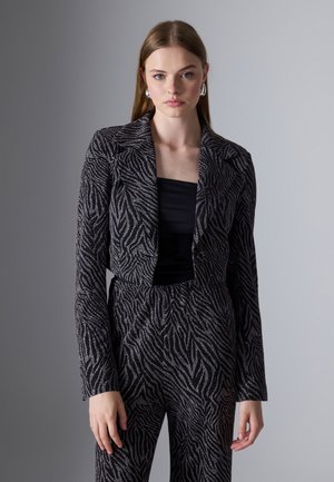 Blazer - black