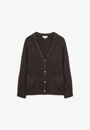 Donkerbruine cardigan met een V-hals, voorzien van decoratieve knopen, twee voorzakken en ribbelmanchetten. Zacht, gestructureerd materiaal.