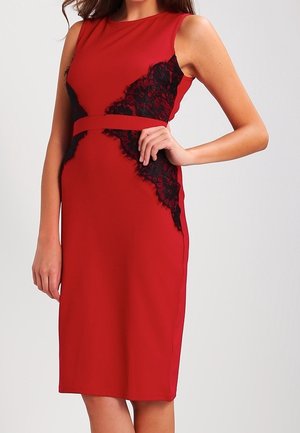 Robe fourreau - red