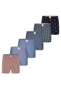 Pantaloni boxer in vari design: a righe rosse, a quadri blu, blu uniforme e blu navy con motivo anatra. Tutti presentano un cinturino con bottoni.