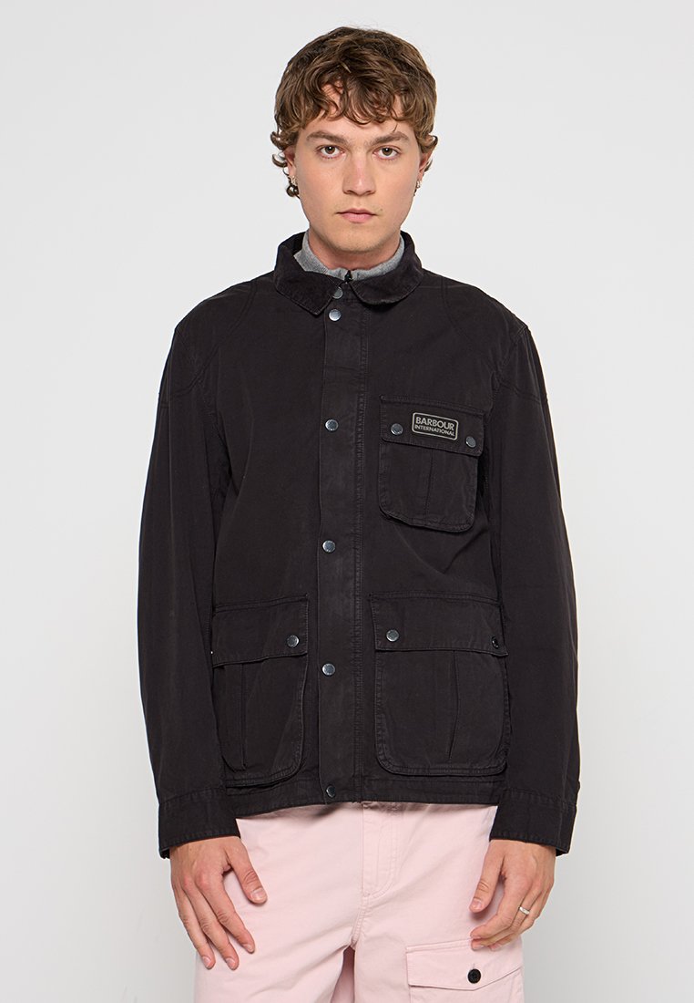 Barbour International Lichte jas zwart