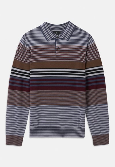 Langermet genser med vekslende striper av blått, brunt og marsala, med krage og en enkelt knappelukking. Strikket stoff med tekstur.