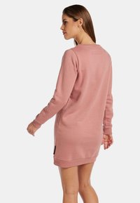 Bruno Banani CAREY - Vardagsklänning - rosa