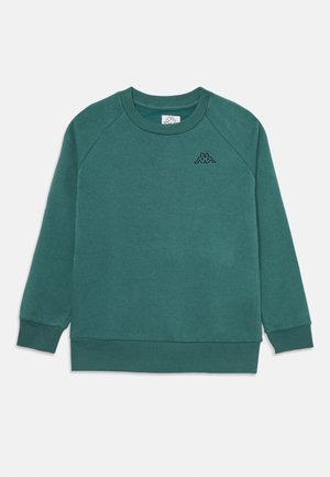 Sweatshirt vert à col rond en tissu texturé avec des poignets côtelés, arborant un logo subtil en noir sur la poitrine.