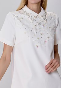 Smart and Joy Robe chemise - blanc