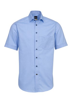 Camicia azzurro chiaro a maniche corte con bottoni, realizzata in tessuto strutturato, caratterizzata da una tasca sul petto e bottoni scuri a contrasto.