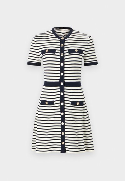 Maje RIROLLS - Pletené šaty - marine/ecru