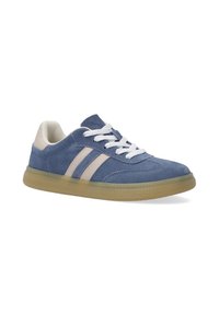 Blaue Wildlederschuhe mit beigen Streifen, weißen Schnürsenkeln und einer Gummisohle. Sie haben eine abgerundete Zehenpartie und ein strukturiertes Obermaterial. Lässiges Design.
