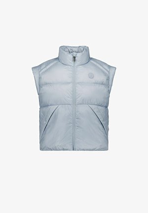 Lichtblauw mouwloos gewatteerd vest met hoge kraag, ritssluiting aan de voorkant en schuine zijzakken met drukknopen.