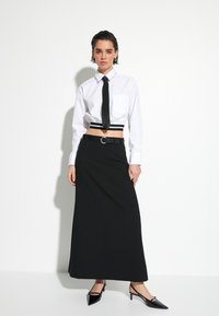 Koton POCKET WAIST DETAIL LONG SLEEVE CROP - Blusa - white