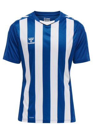 Chemise rayée bleue et blanche en tissu léger, avec un col rond, des manches courtes et un petit logo de la marque sur la poitrine.