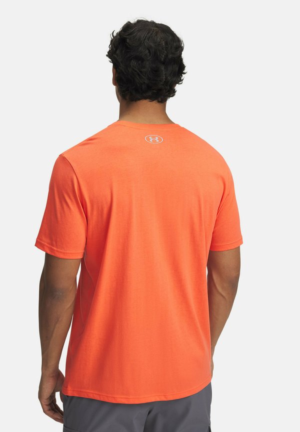 BOXED - Sports T-shirt - fire2