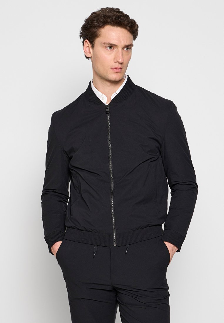 Chaqueta fina