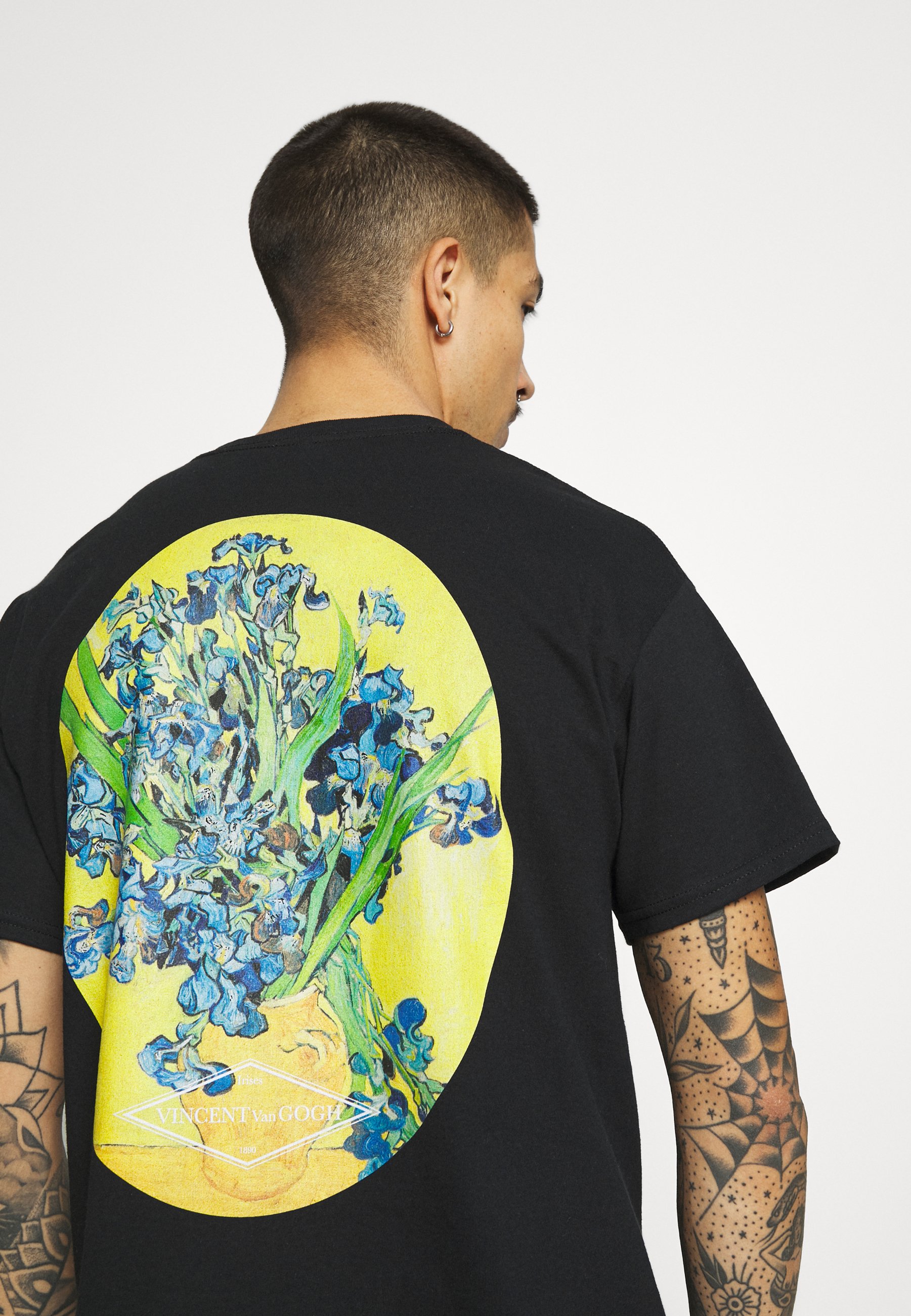 van gogh tee
