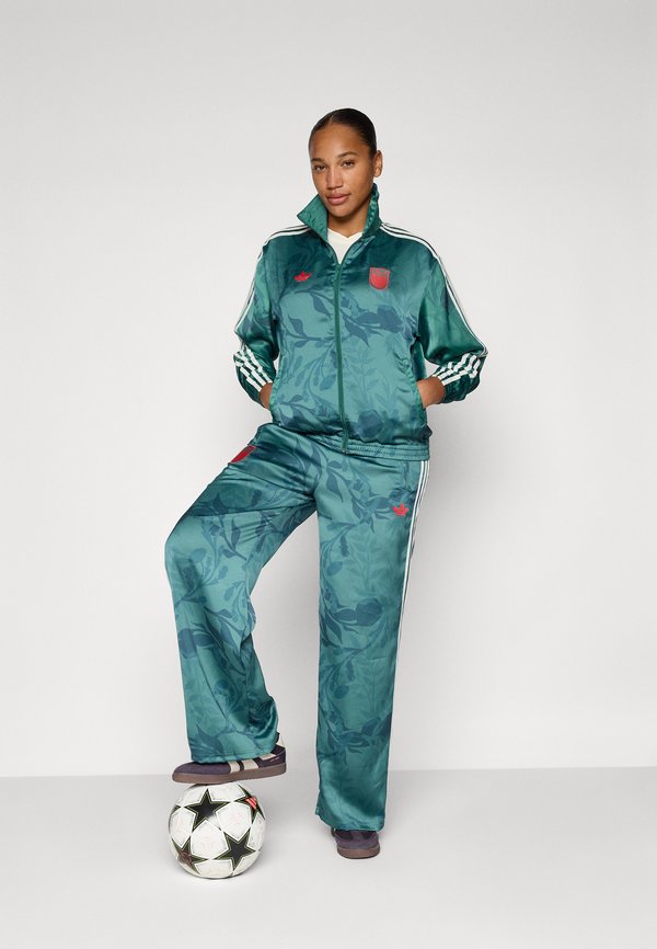 FIGC - National team wear - tech forest2