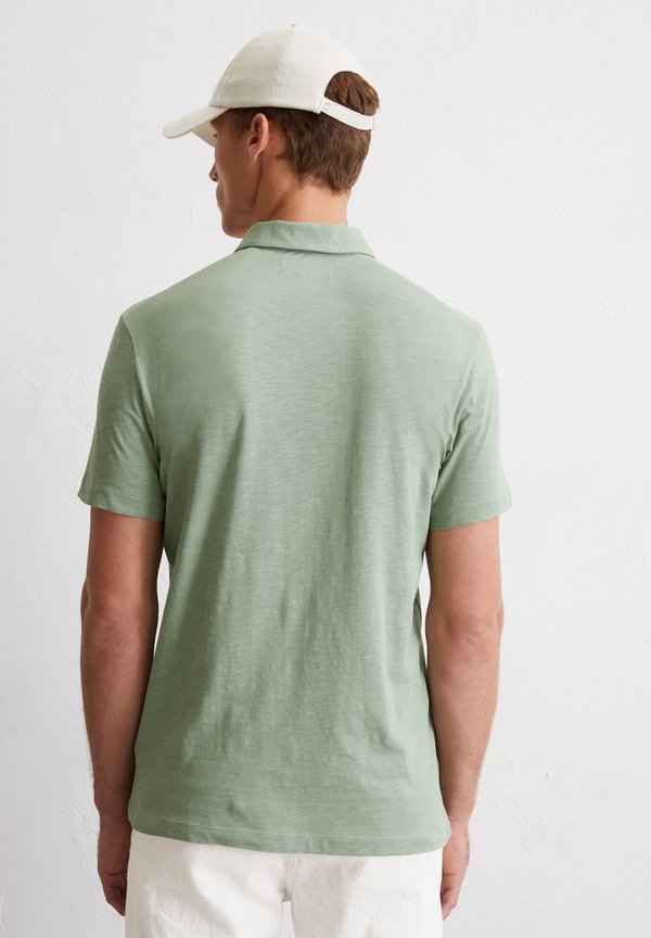 SHORT SLEEVE - Polo shirt - luscious moss4