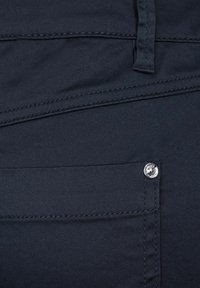 Street One CASUAL FIT  - Kalhoty - blau