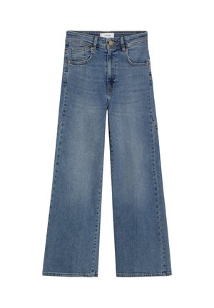 Pantalones vaqueros azules de pierna ancha con bolsillos delanteros, trabillas para cinturón y cierre de botón en la pretina.