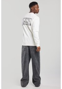 America Today Sweatshirt - off white