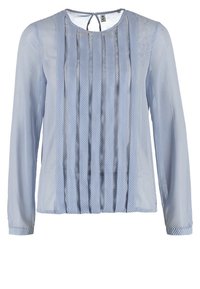 Chemisier bleu clair à manches longues avec petit motif en forme de losange, plis verticaux à l'avant, et une petite ouverture en forme de goutte avec fermeture par lien au niveau de l'encolure arrière.