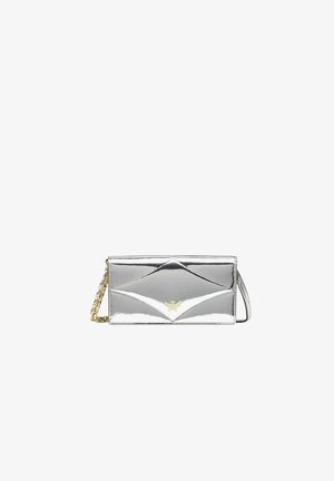 MCM Clutch - silver