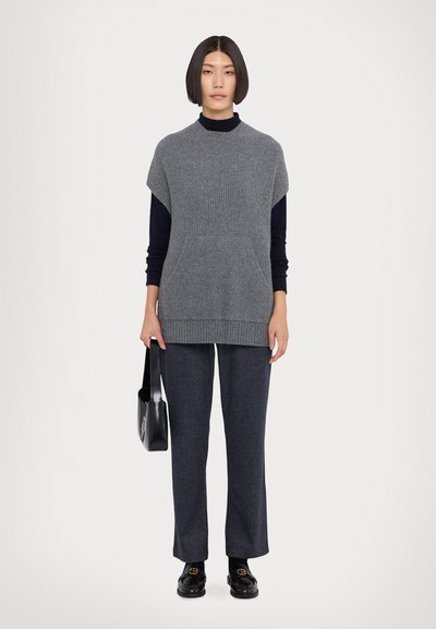 WEEKEND MaxMara CREA - Brezrokavnik - grigio medio