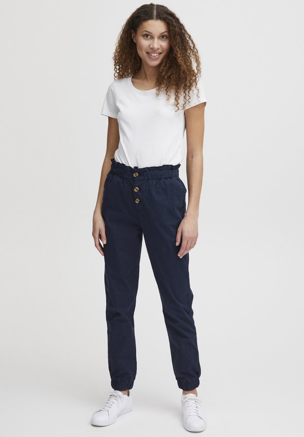 OXCOBIE REGULAR FIT - Trousers - total eclipse3