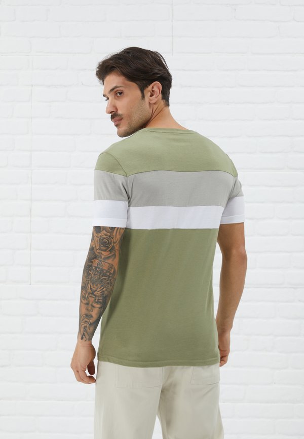 Print T-shirt - khaki3