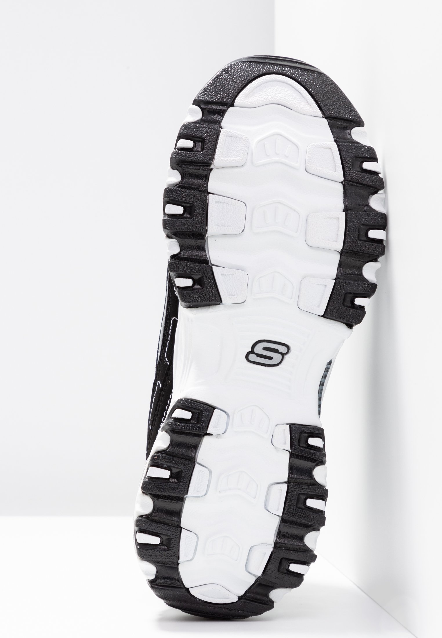 Skechers Sport D'LITES Joggesko blackwhitesilversvart Skechers Sport D'LITES Joggesko blackwhitesilversvart