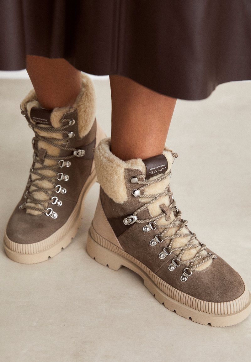 GANT FRENZYN - Lace-up ankle boots - desert brown/taupe