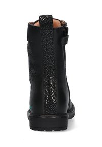 Botte Cheville en cuir noir avec une bande texturée à l'arrière, fermeture éclair sur le côté et motif en étoile embossé sur le panneau latéral.