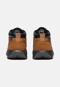 Timberland WINSOR PARK MID WATERPROOF - High-top trainers - medium brown