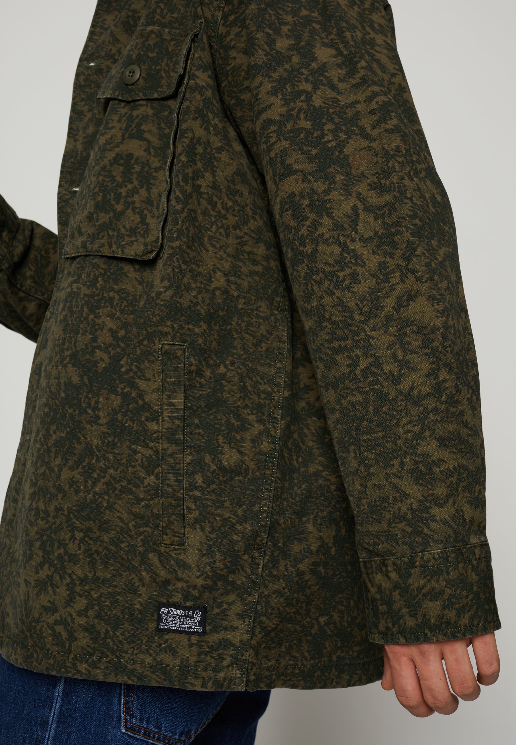 HAYES UNISEX - Summer jacket - greens 