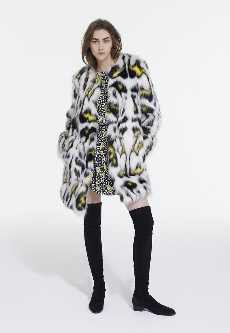 The Kooples Wintermantel wit