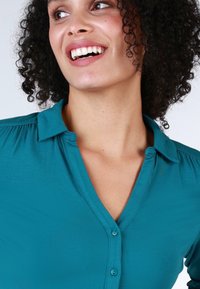 Lykka du Nord Button-down blouse - lake