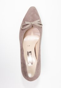 Gabor Tacones - brown