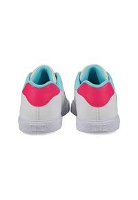 White sneakers with a smooth leather upper, turquoise accents at the collar, and pink heel tabs. Textured white rubber soles.