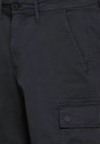 Street One MEN Shorts - blau