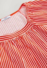 Next REGULAR FIT - VOLUME HALF SLEEVE - Blůza - red white stripe