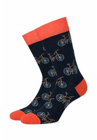 Granatowe skarpety z pomarańczowym mankietem i palcem. Wzór składa się z powtarzających się motywów rowerowych w kolorze pomarańczowym i jasnoniebieskim na granatowym tle.