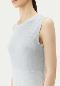 GOBI Cashmere LEICHTES - Maxiklänning - light blue