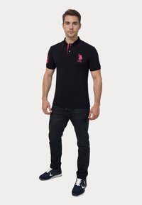 U.S. Polo Assn. Bluză polo - schwarz