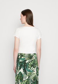 Monki Casaco de malha - white light